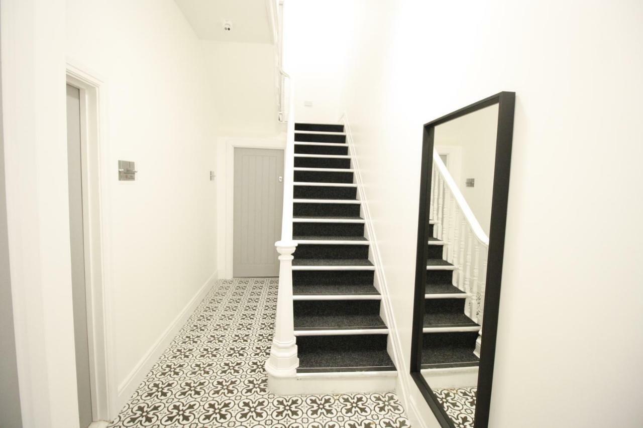 Willow Serviced Apartments - 22 Кардиф Екстериор снимка