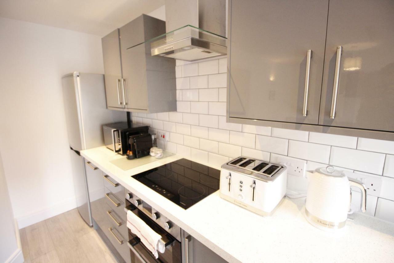 Willow Serviced Apartments - 22 Кардиф Екстериор снимка