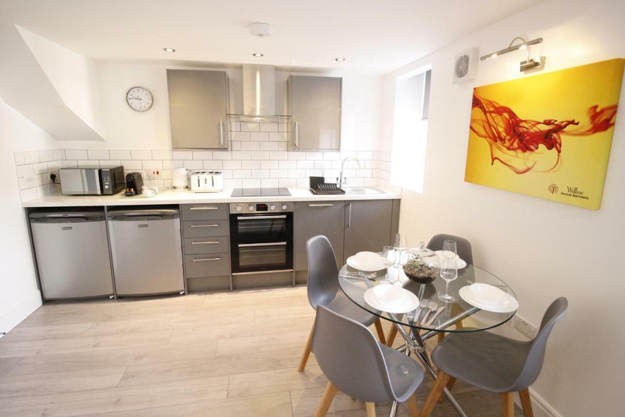Willow Serviced Apartments - 22 Кардиф Екстериор снимка