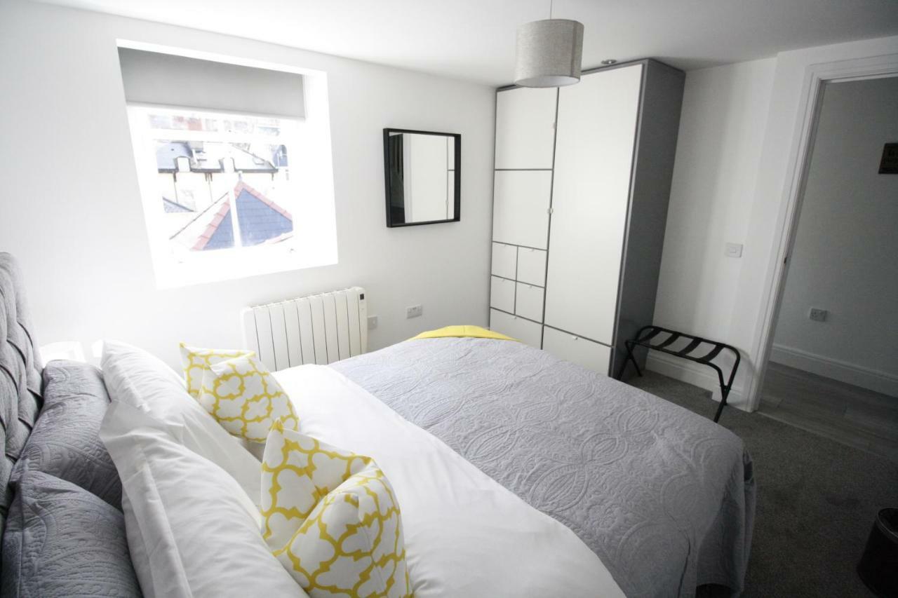 Willow Serviced Apartments - 22 Кардиф Екстериор снимка