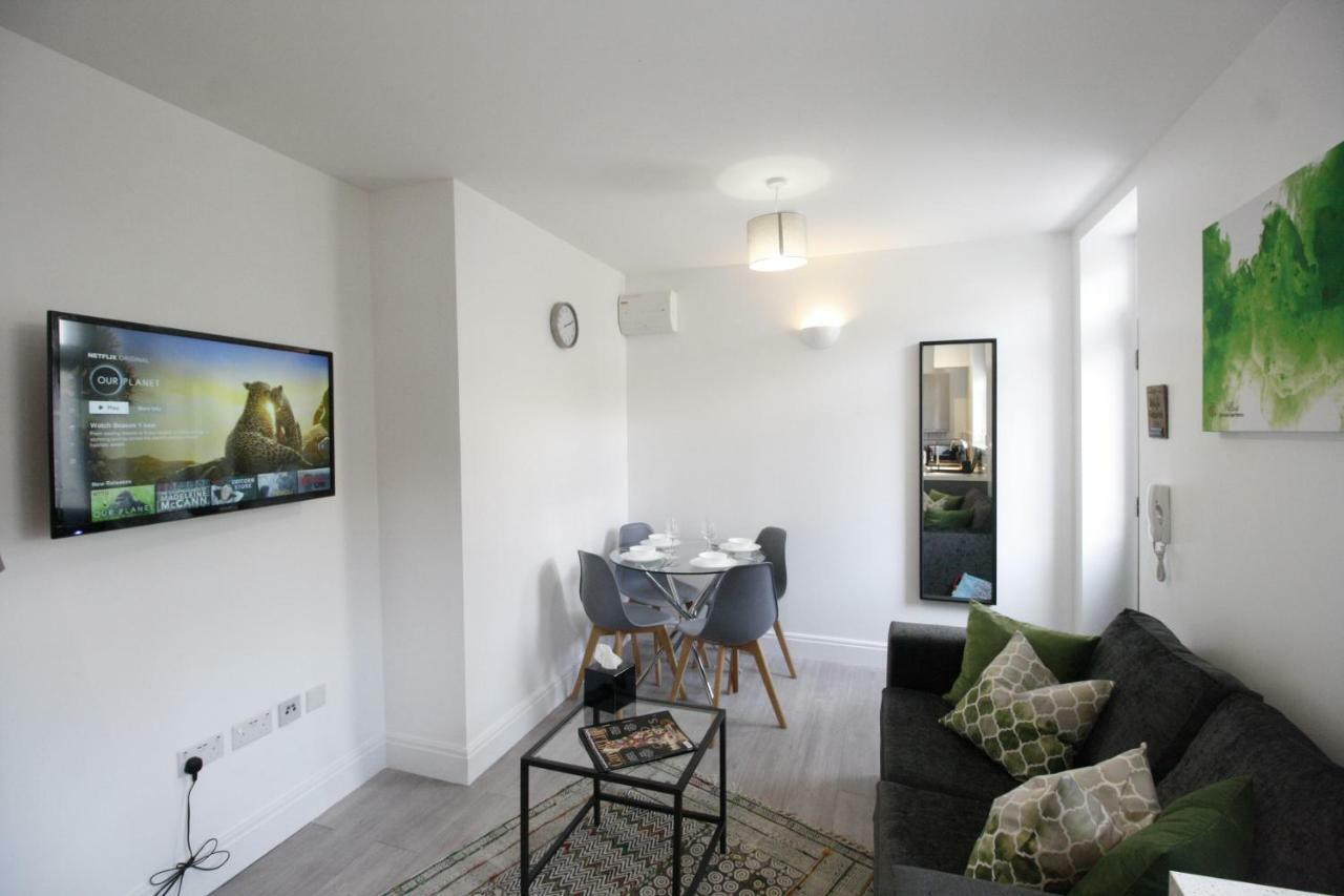Willow Serviced Apartments - 22 Кардиф Екстериор снимка