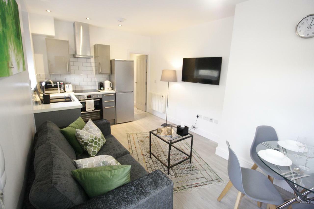 Willow Serviced Apartments - 22 Кардиф Екстериор снимка